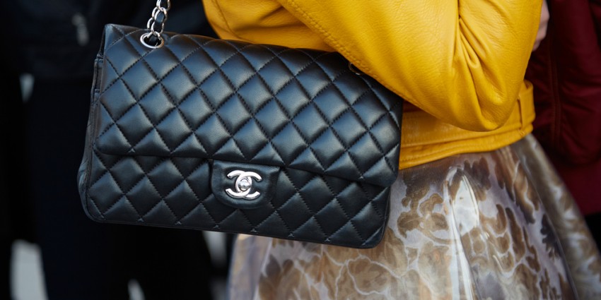 how to spot authentic chanel bag