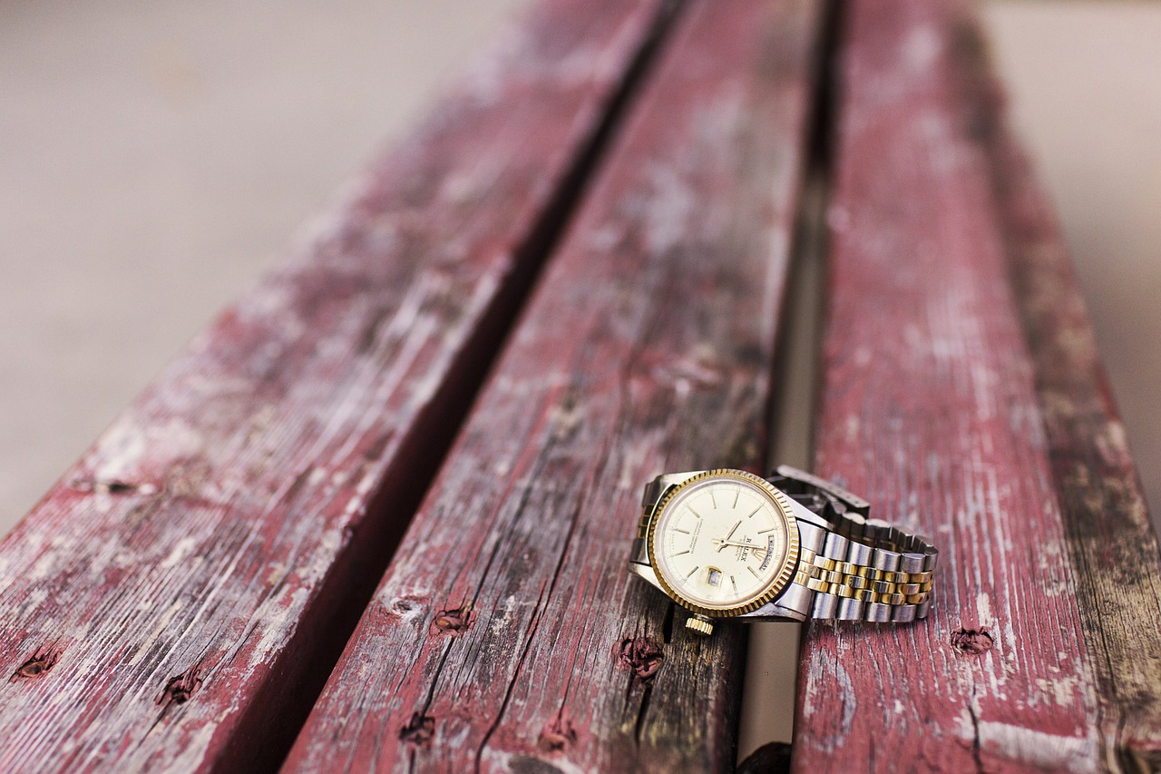 Fake Spotting – How to recognize an original Rolex watch